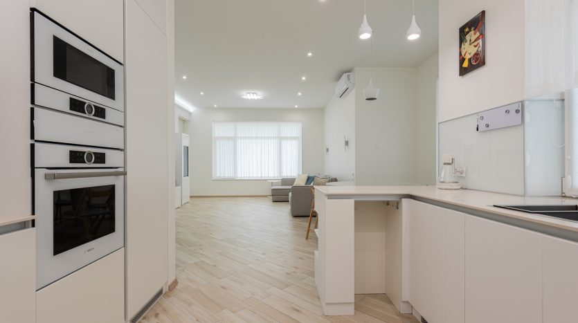 Piso en Avda Ciudad de Barcelona, Pacífico.